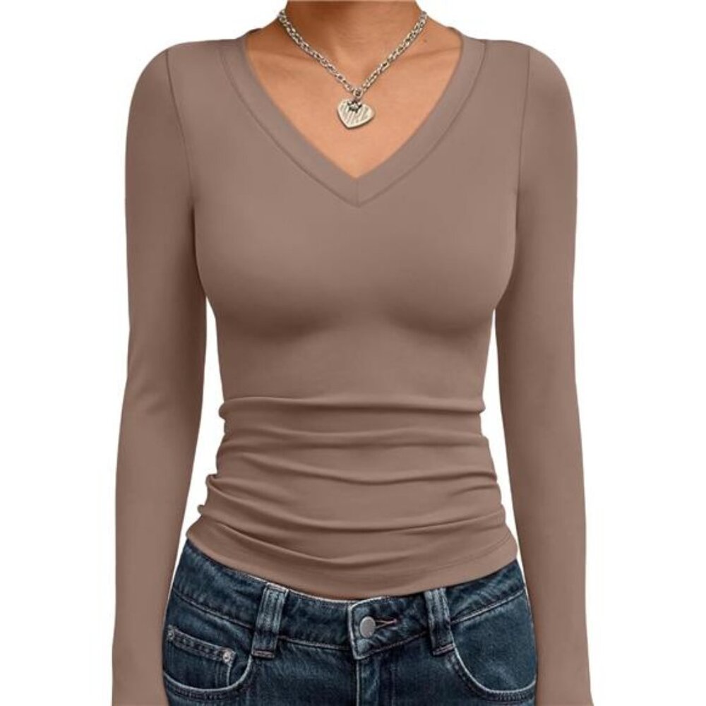 Queen Long Sleeve Shirts for Women 2025 Fall Fashion V Neck Basics Crop